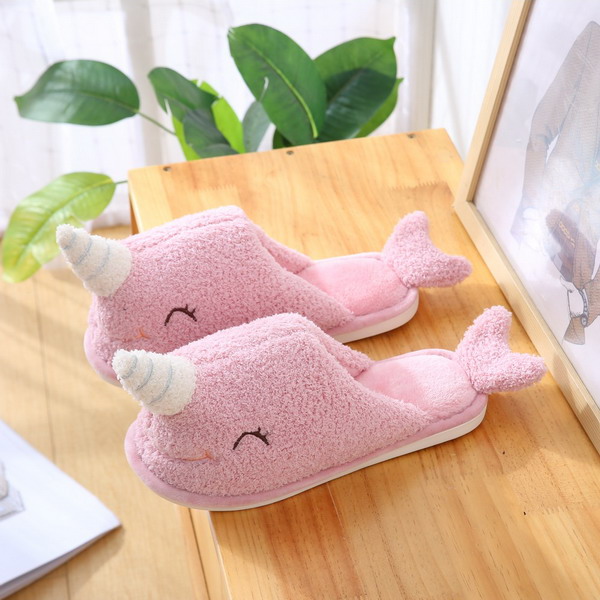 Women's Warm Slippers With Whale Design