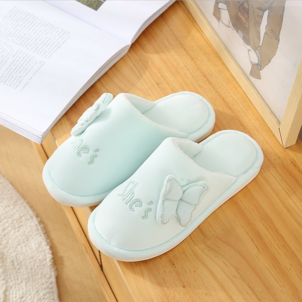 Women's Warm Slippers With Butterfly Embroidery