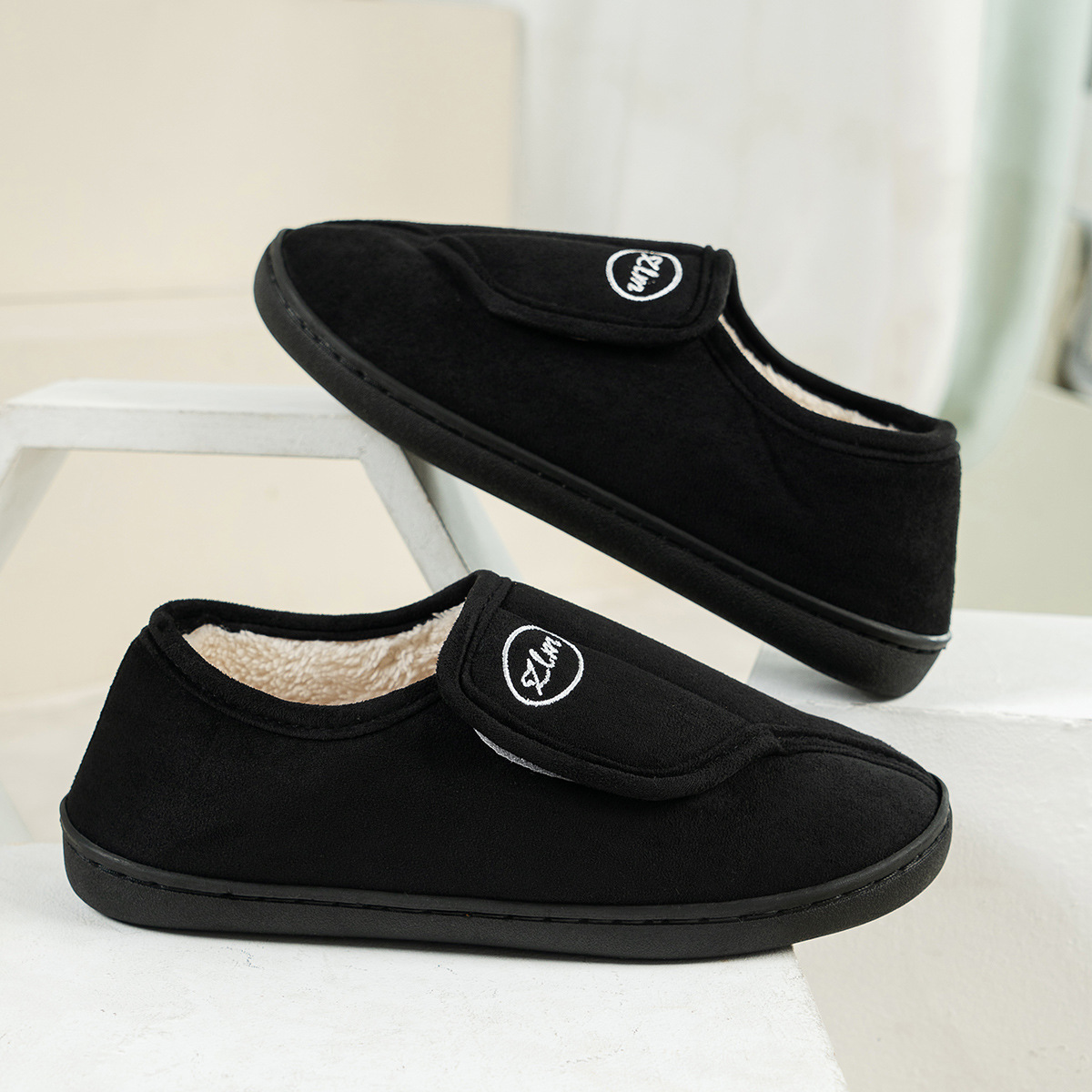 Close Up Adjustable Slippers For Men