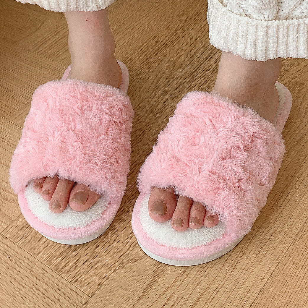 Women's Open Toe Slipper With Plush Upper In Pure Color