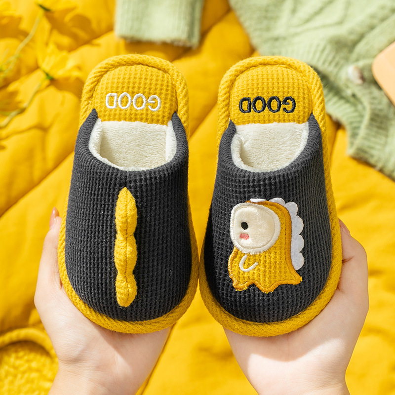 Children's Waffle Fabric Indoor Slippers With Dinosaur Design
