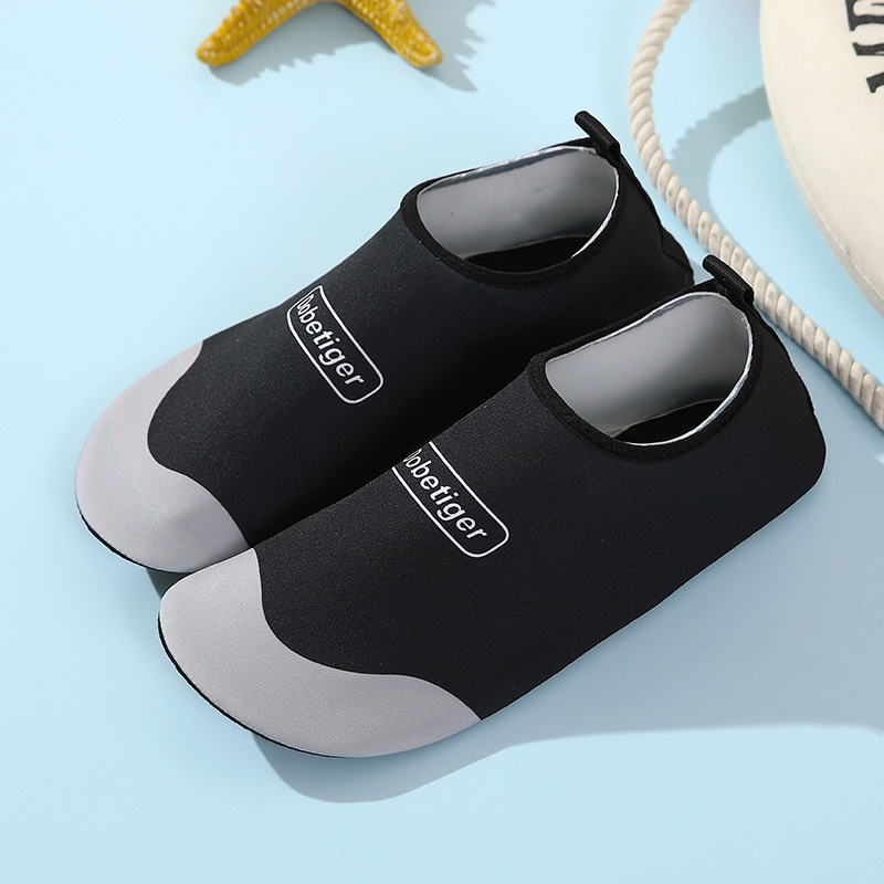 Wading Shoes For Beach Walking Swimming Water Sports Simple Design