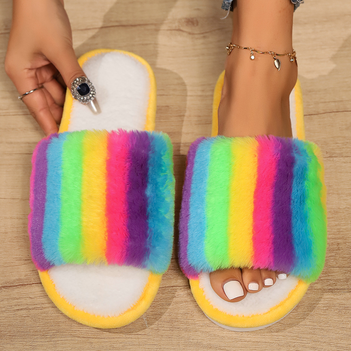 Women's Open Toe Slipper With Plush Upper Rainbow Design
