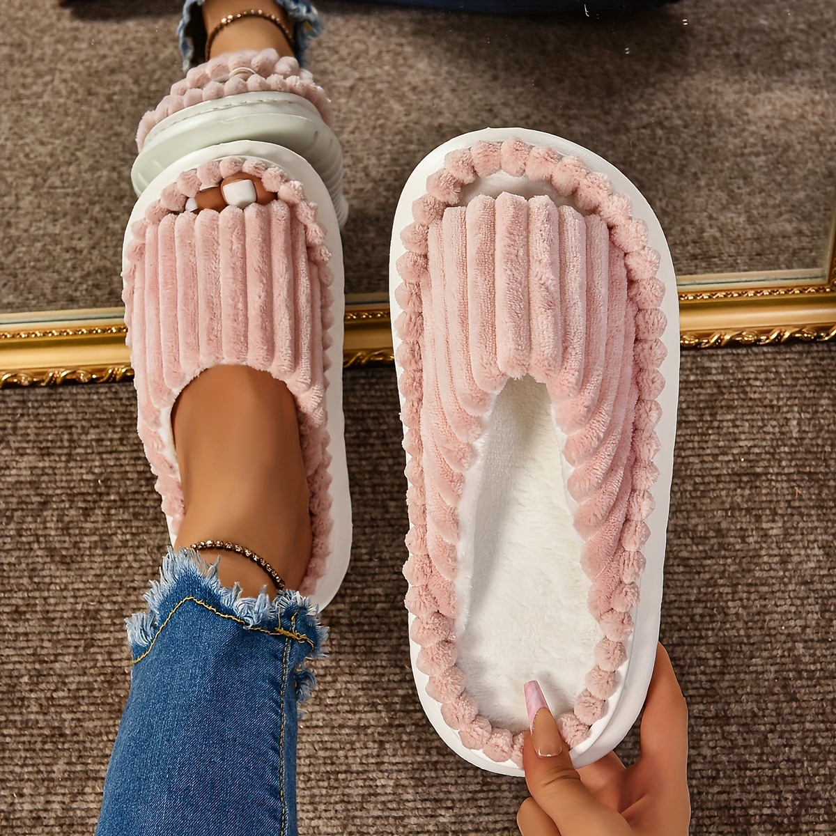 Cozy Soft Women's Open Toe Slipper With Plush Upper Pure Color