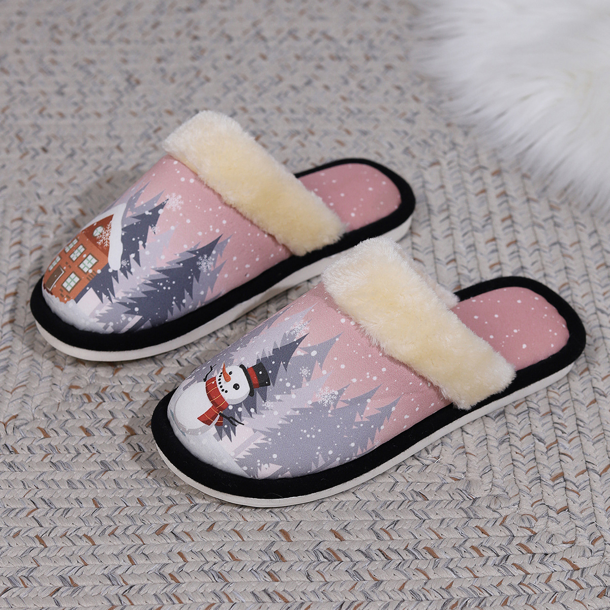 Home Winter Plush Warm Slippers Christmas Design With Plush Collar