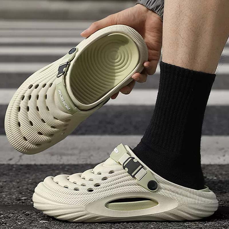 Clogs Shoes New Sports Soft EVA Men's Beach Sandal Garden Slippers in Summer