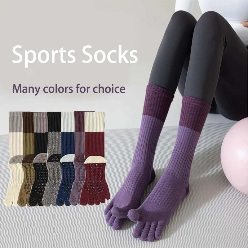 Color-Block Mid Calf Five-toe Sports Socks Silicone Non-Slip Yoga Socks Breathable Pilates Socks In Gym