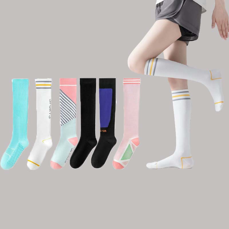 Professional Marathon Knee Sports Socks Silicone Non-Slip Yoga Socks Breathable Pilates Socks In Gym