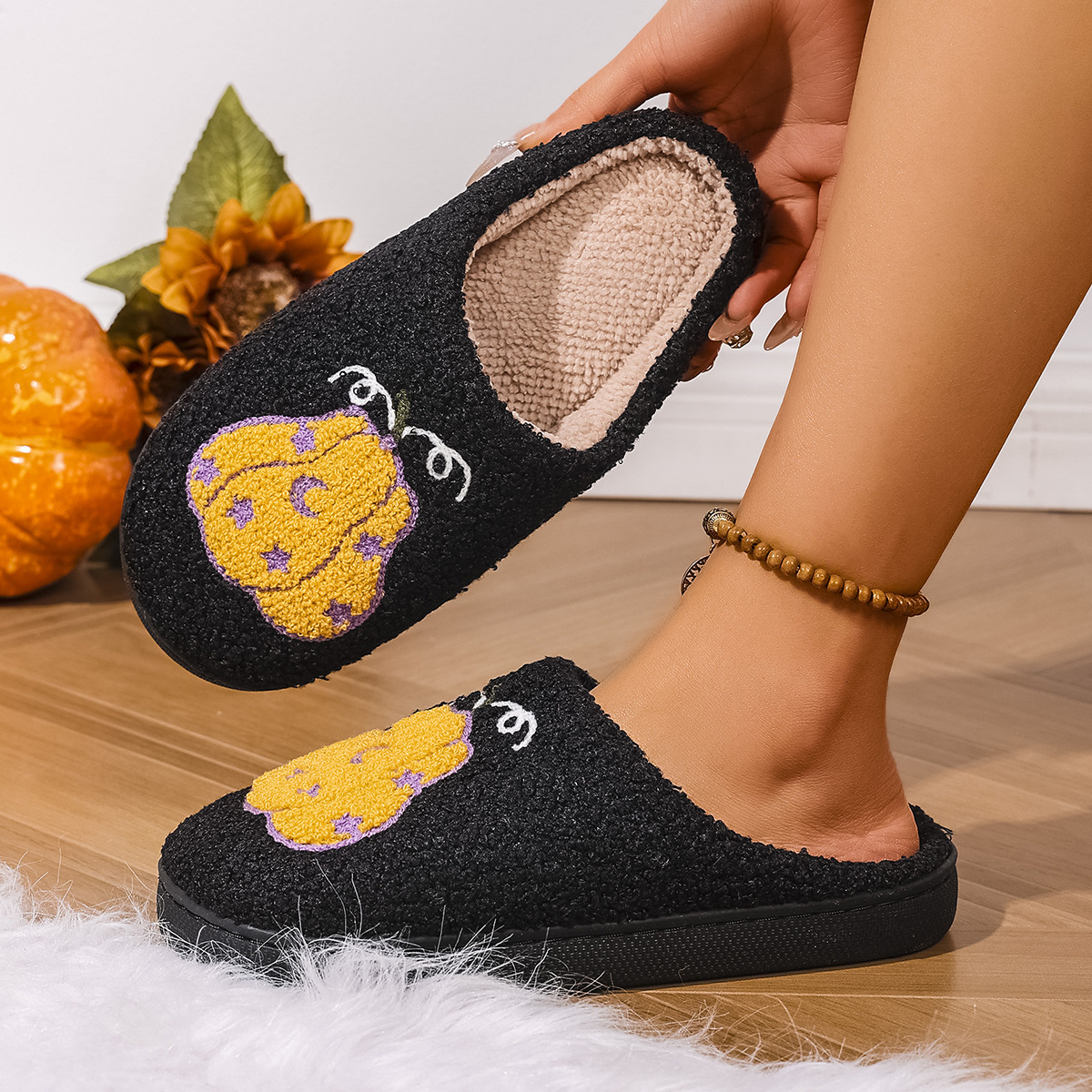 Halloween Pumpkin Design Promotion Plush Warm Slippers Cotton Comfortable Women's Slipper for House Floor